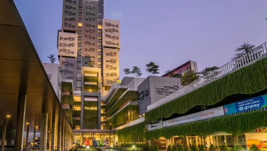 Gedung kampus Binus dekat apartemen Pacific Garden